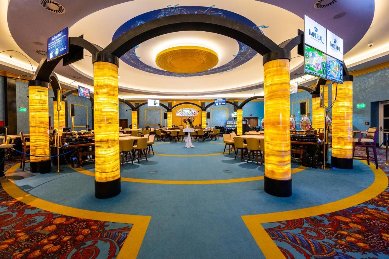 Imperial Casino Strazny Hotel Strázny Exterior foto